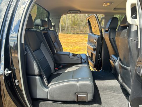 Used 2018 Toyota Tundra Limited w/ Limited Premium Package image 8