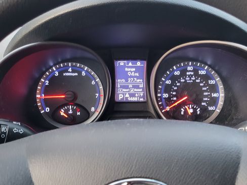 Used 2015 Hyundai Santa Fe Sport w/ Option Group 02 image 11