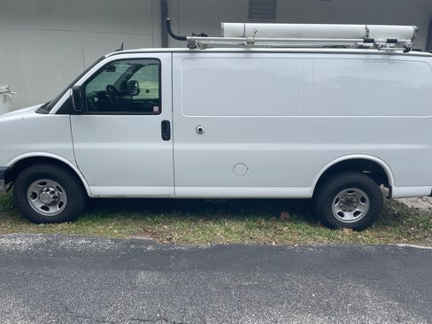 Used 2014 Chevrolet Express 2500 w/ Cold Climate Package image 1