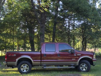 Used 2006 Ford F250 Lariat