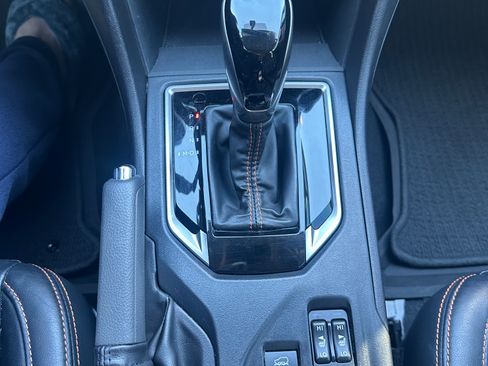 Used 2021 Subaru Crosstrek 2.5i Limited w/ Moonroof Package 2 image 12