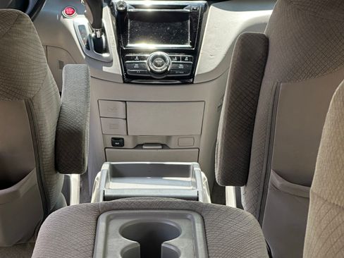 Used 2015 Honda Odyssey EX image 9