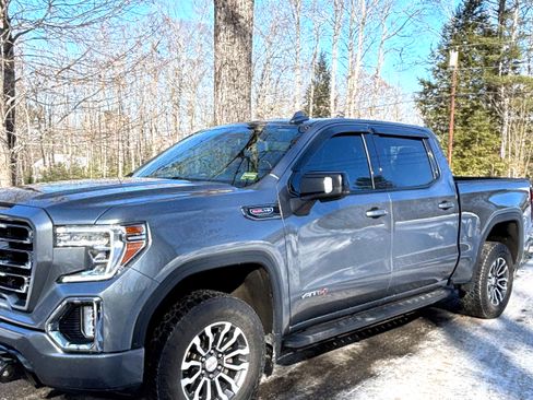 Used 2021 GMC Sierra 1500 AT4 w/ AT4 Preferred Package image 1