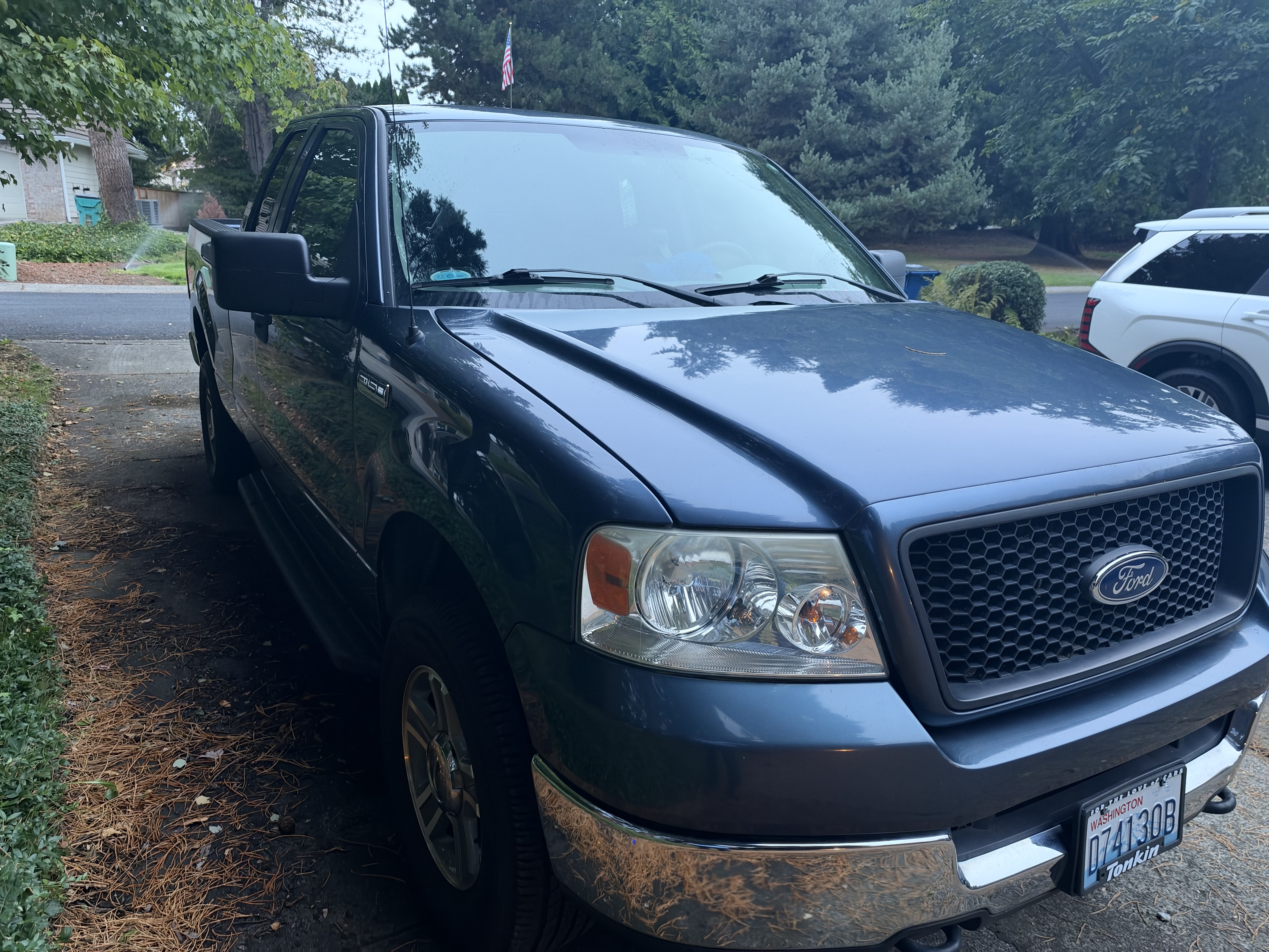 Used 2005 Ford F150 XLT AWD/4WD image 6