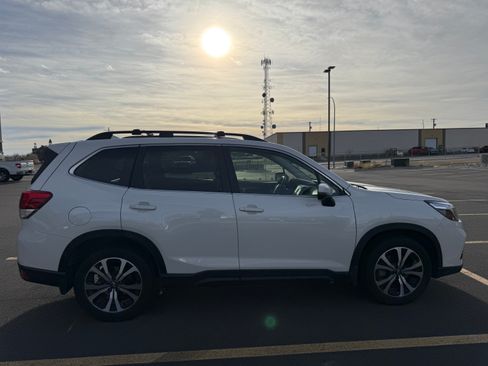 Used 2021 Subaru Forester Limited w/ Popular Package #3 image 4