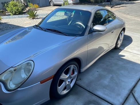 Used 2003 Porsche 911 Carrera 4S image 5