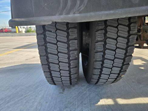 Used 2020 RAM 5500 Tradesman w/ Chrome Appearance Group image 17