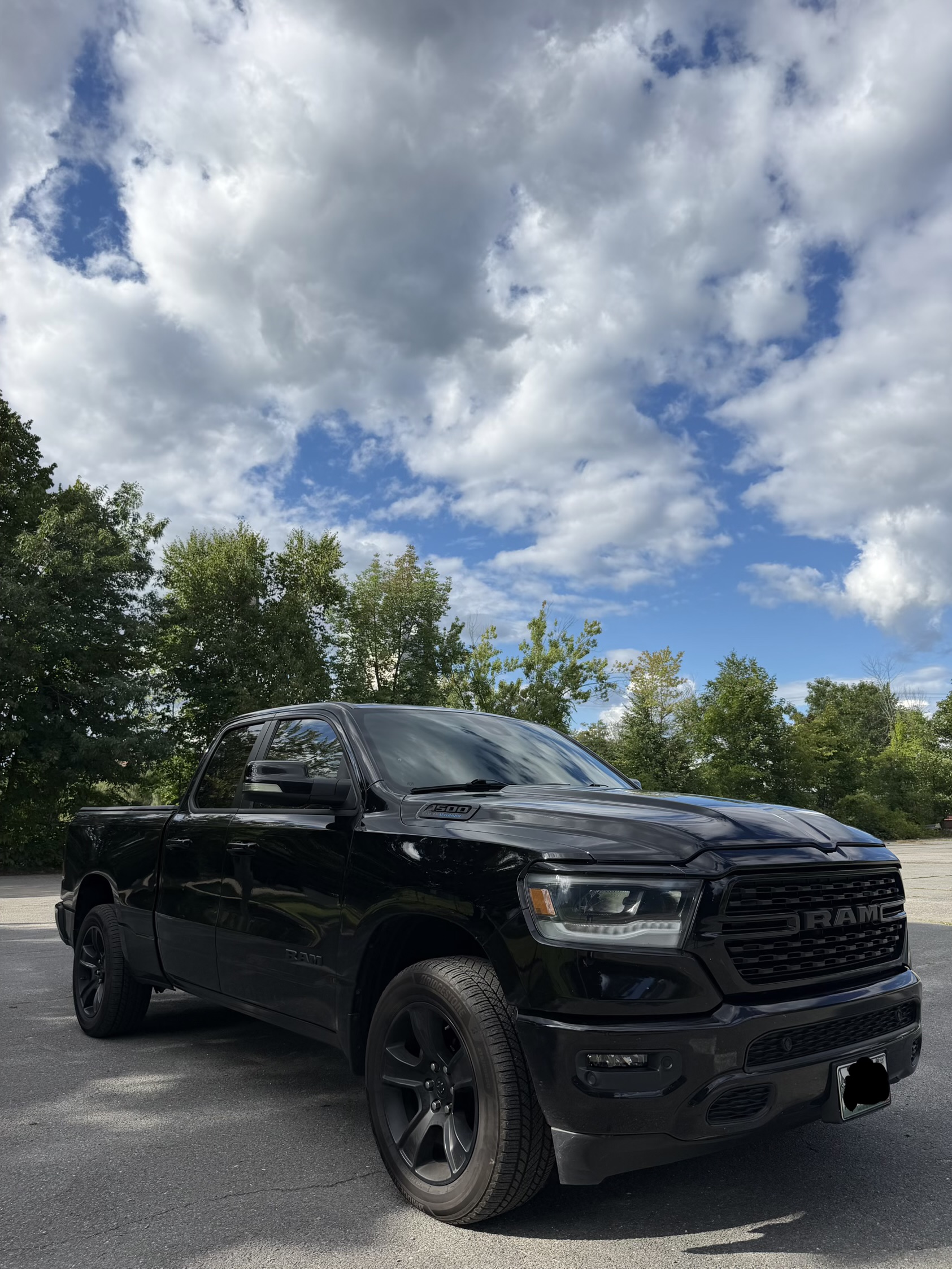 Used 2022 RAM 1500 Big Horn AWD/4WD image 1