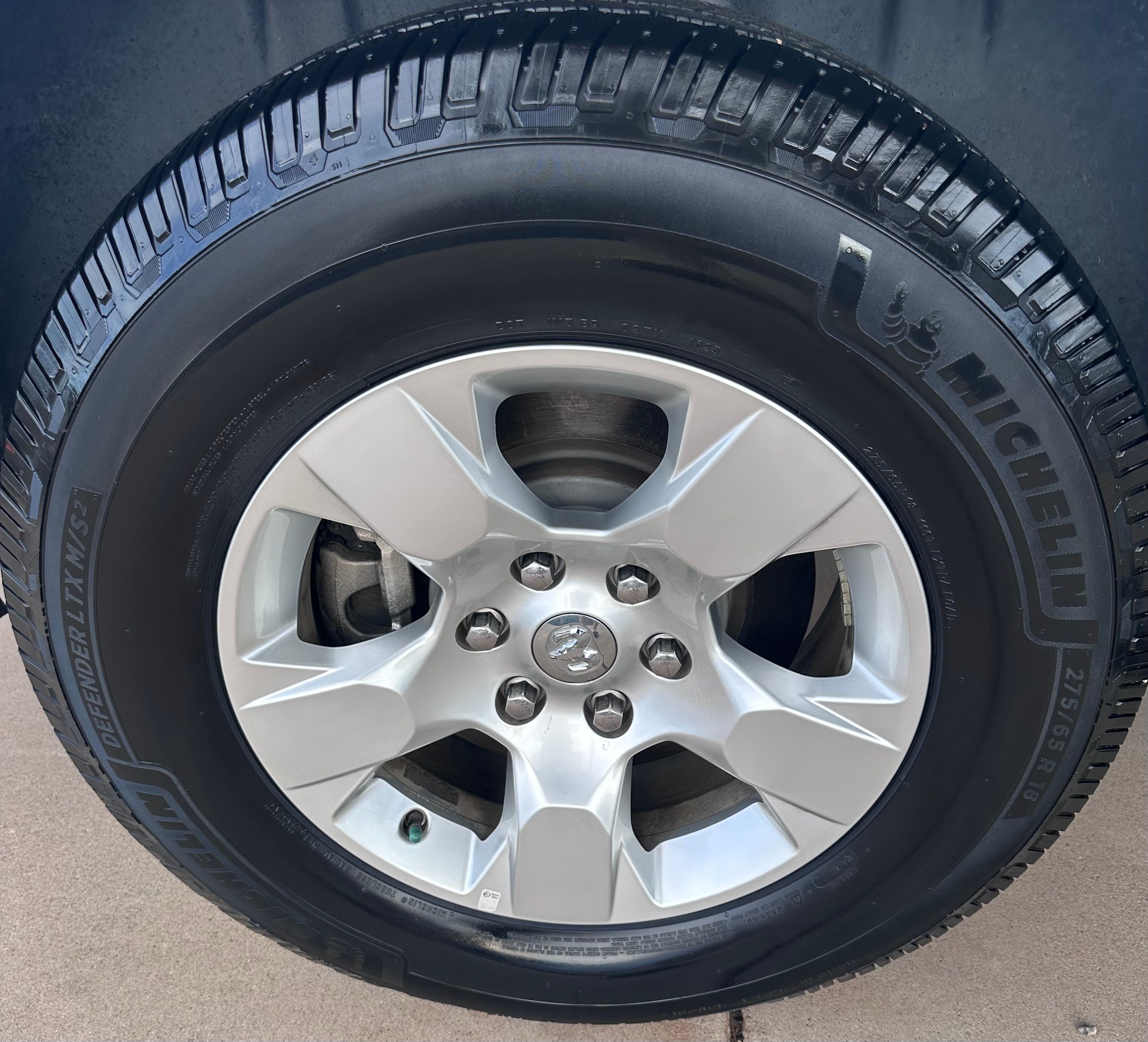 Used 2020 RAM 1500 Big Horn AWD/4WD image 13
