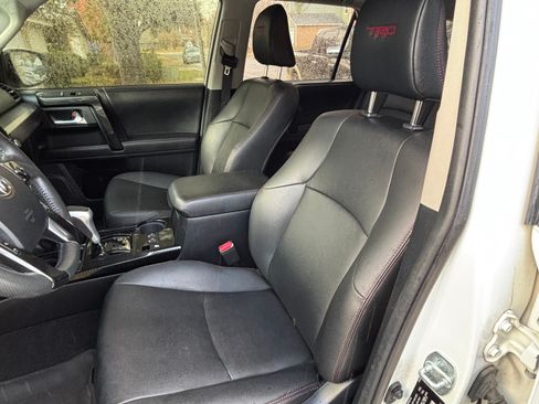 Used 2021 Toyota 4Runner TRD Off-Road Premium image 9