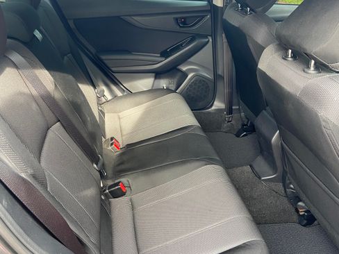 Used 2020 Subaru Impreza 2.0i image 9