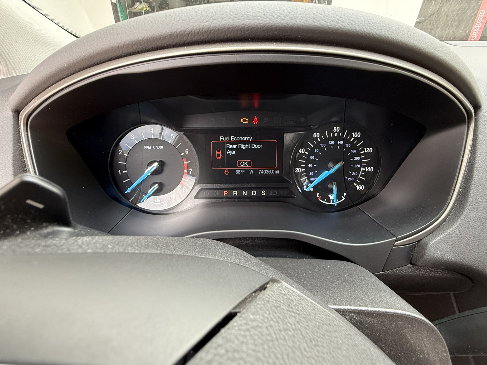 Used 2015 Ford Fusion SE w/ Equipment Group 202A FWD image 26