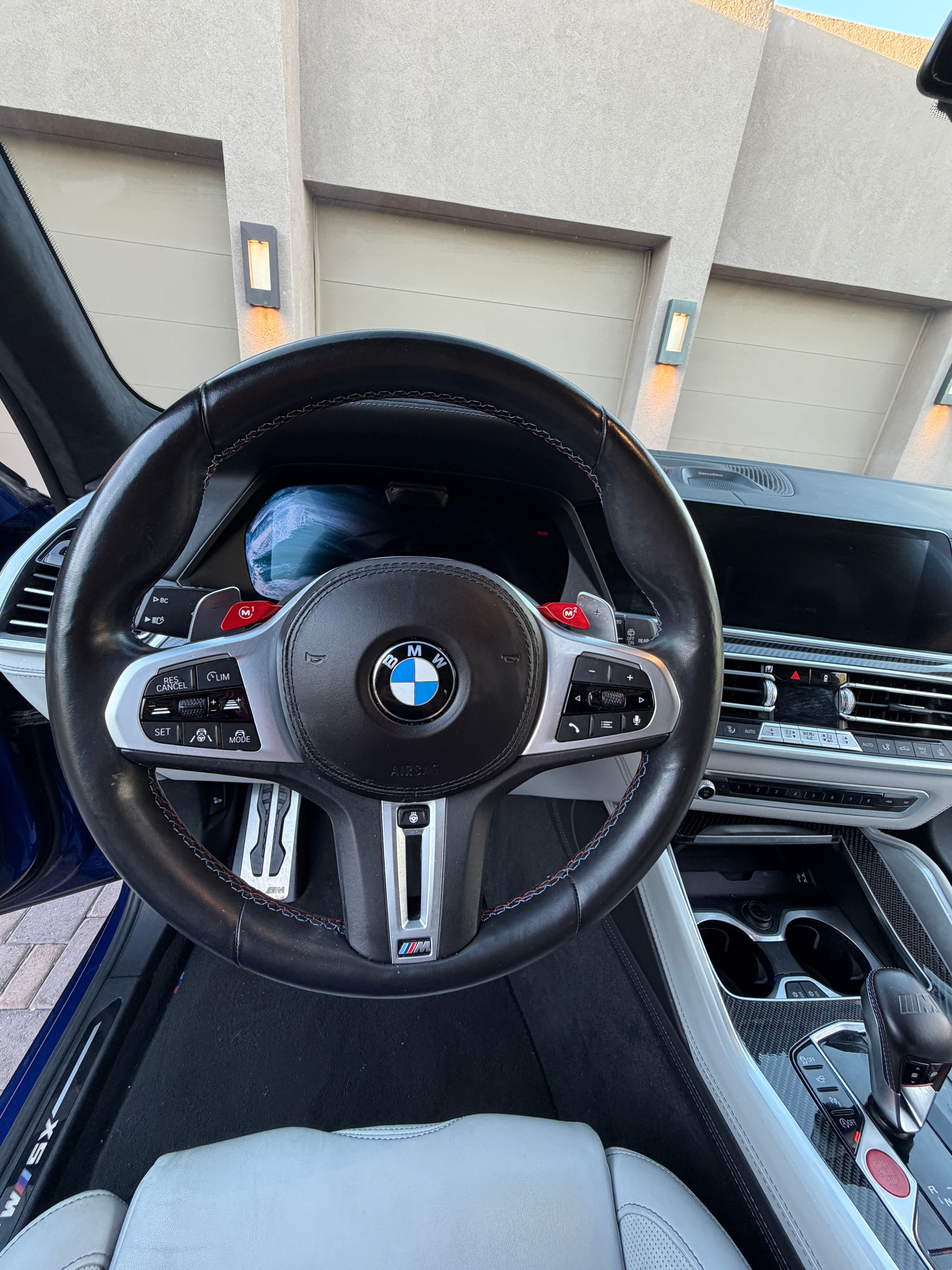 Used 2022 BMW X5 M w/ Competition Package AWD/4WD image 17