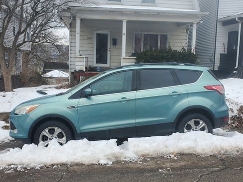 Used 2013 Ford Escape SE image 9