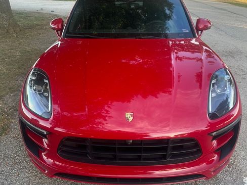 Used 2018 Porsche Macan GTS image 2