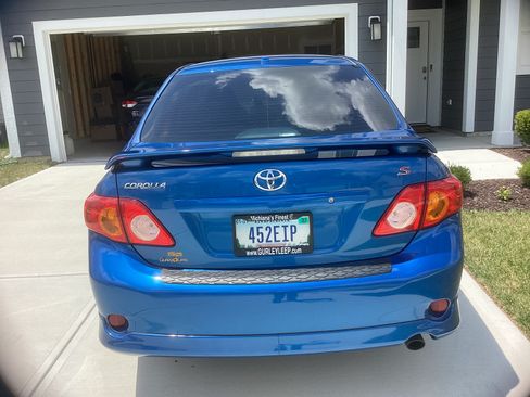Used 2010 Toyota Corolla S w/ S EVP Pkg #3 FWD image 4