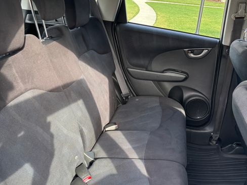 Used 2011 Honda Fit Sport image 17