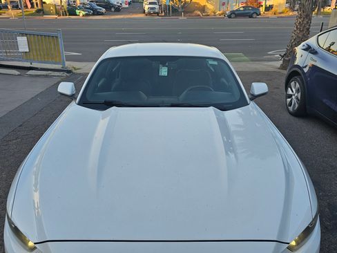 Used 2015 Ford Mustang Coupe image 11