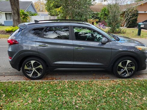 Used 2016 Hyundai Tucson Limited w/ Option Group 03 image 6