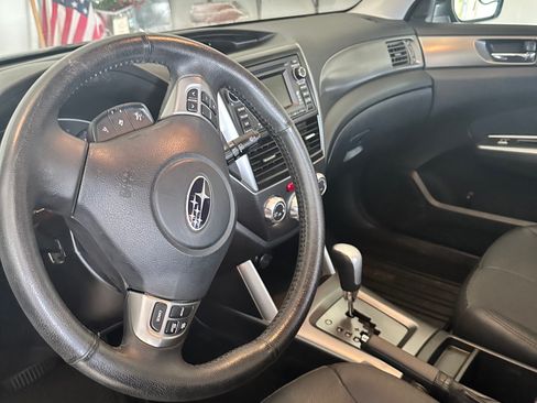 Used 2013 Subaru Forester 2.5X Limited AWD/4WD image 18
