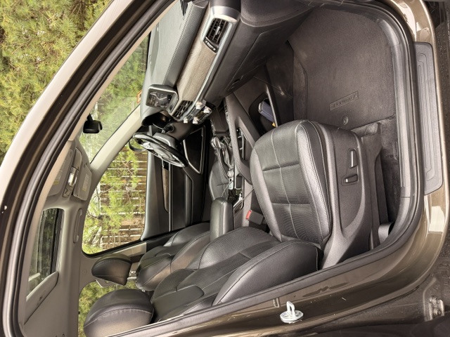 Used 2020 Kia Telluride EX AWD/4WD image 6