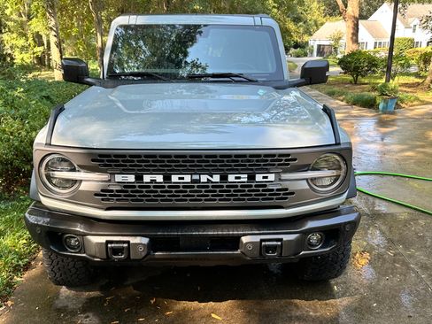 Used 2023 Ford Bronco Badlands AWD/4WD image 2