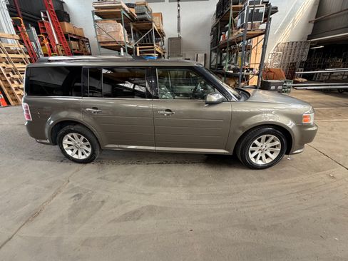 Used 2012 Ford Flex SEL w/ Equipment Group Order Code AWD/4WD image 1