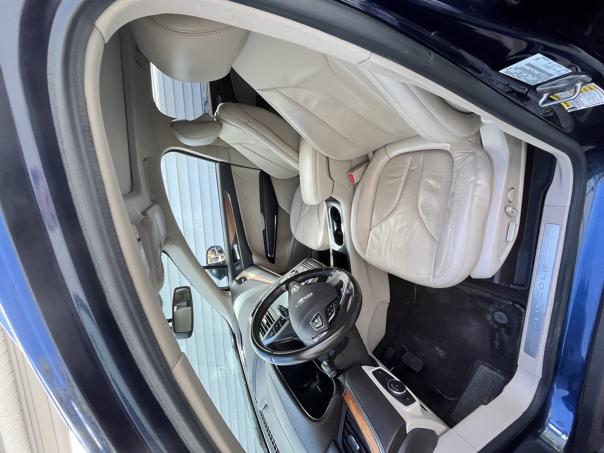 Used 2017 Lincoln MKC Select FWD image 8