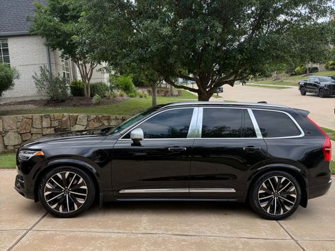 Used 2017 Volvo XC90 T8 Excellence AWD/4WD image 5