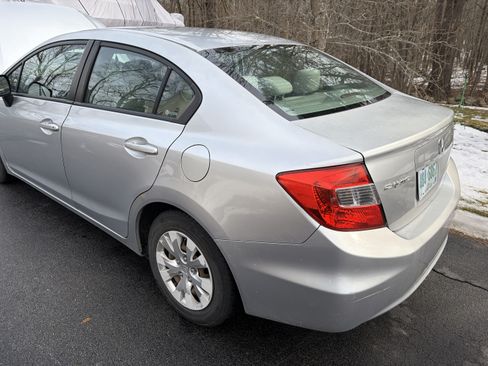 Used 2012 Honda Civic LX image 5