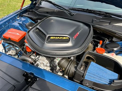 Used 2020 Dodge Challenger R/T Scat Pack w/ Shaker Package RWD image 10