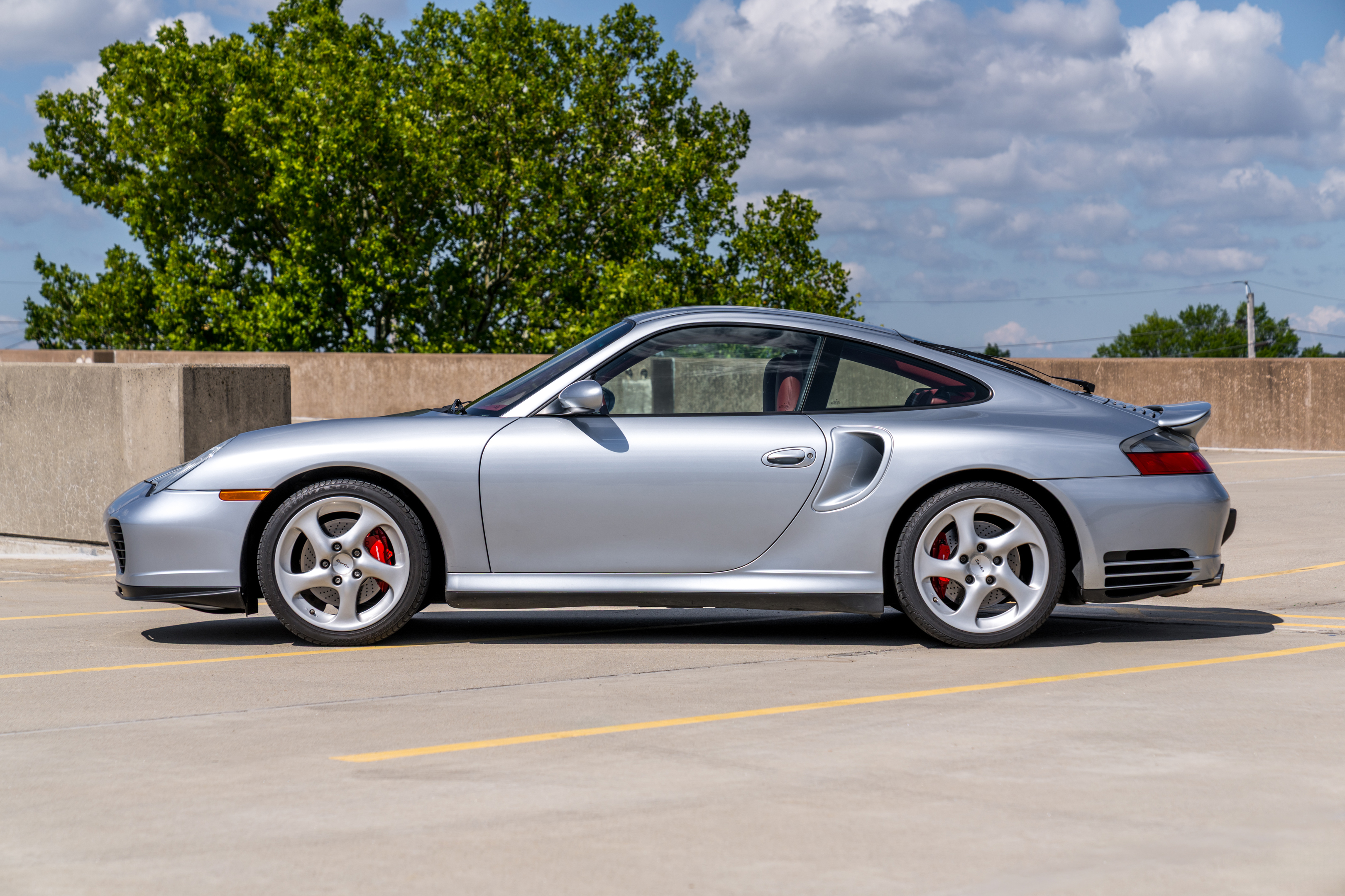 Used 2001 Porsche 911 Turbo AWD/4WD image 5