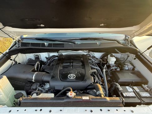 Used 2021 Toyota Tundra Limited w/ Nightshade Special Edition RWD image 14