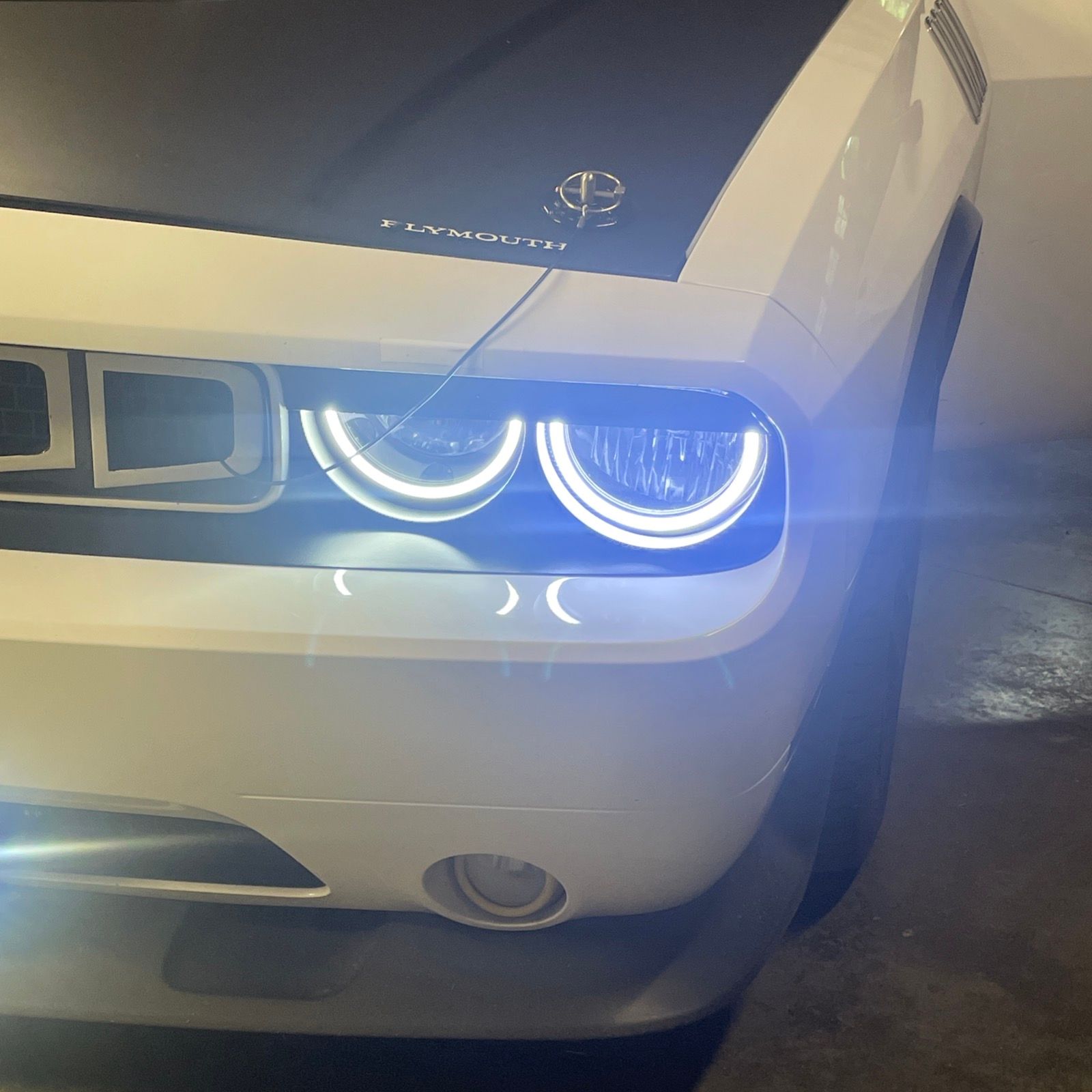 Used 2011 Dodge Challenger R/T RWD image 18