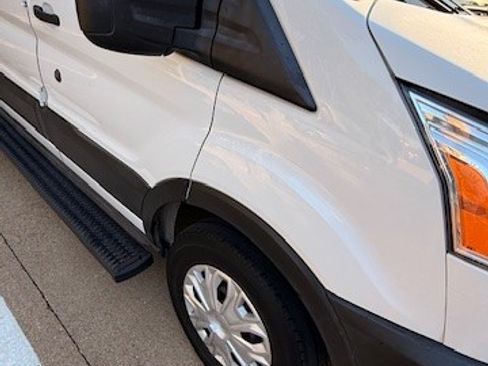 Used 2019 Ford Transit 350 XLT image 23