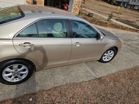 Used 2009 Toyota Camry SE image 14