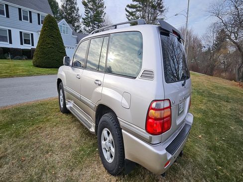 Used 2000 Toyota Land Cruiser image 5