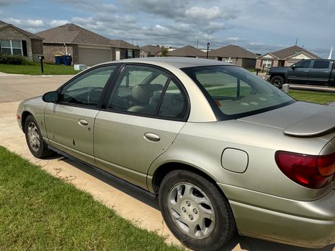 Used 2001 Saturn S-Series SL2 w/ SL2 Option Pkg 2 FWD image 16