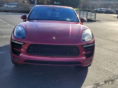 Used 2016 Porsche Macan Turbo image 10