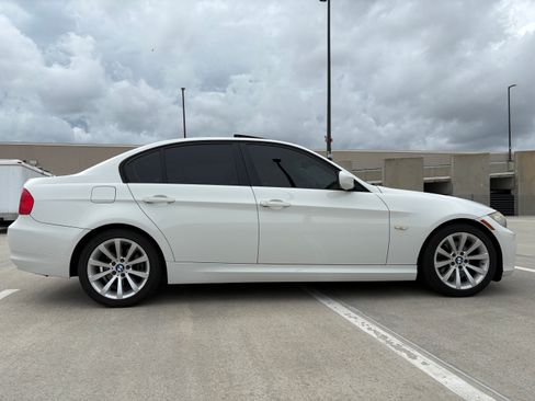 Used 2011 BMW 328i 328i Sedan 4D image 5