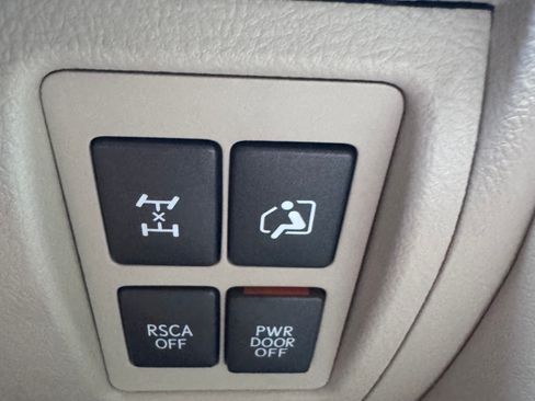 Used 2014 Lexus LX 570 4WD image 13