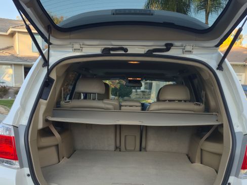 Used 2012 Toyota Highlander SE image 15