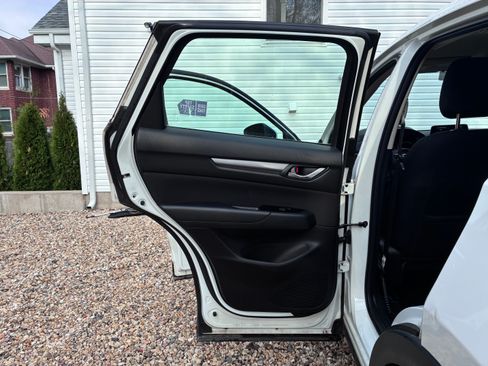 Used 2018 MAZDA CX-5 Sport AWD/4WD image 12