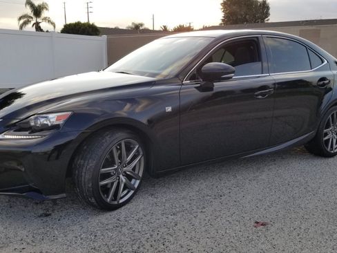 Used 2015 Lexus IS 250 w/ F-Sport Package RWD image 8