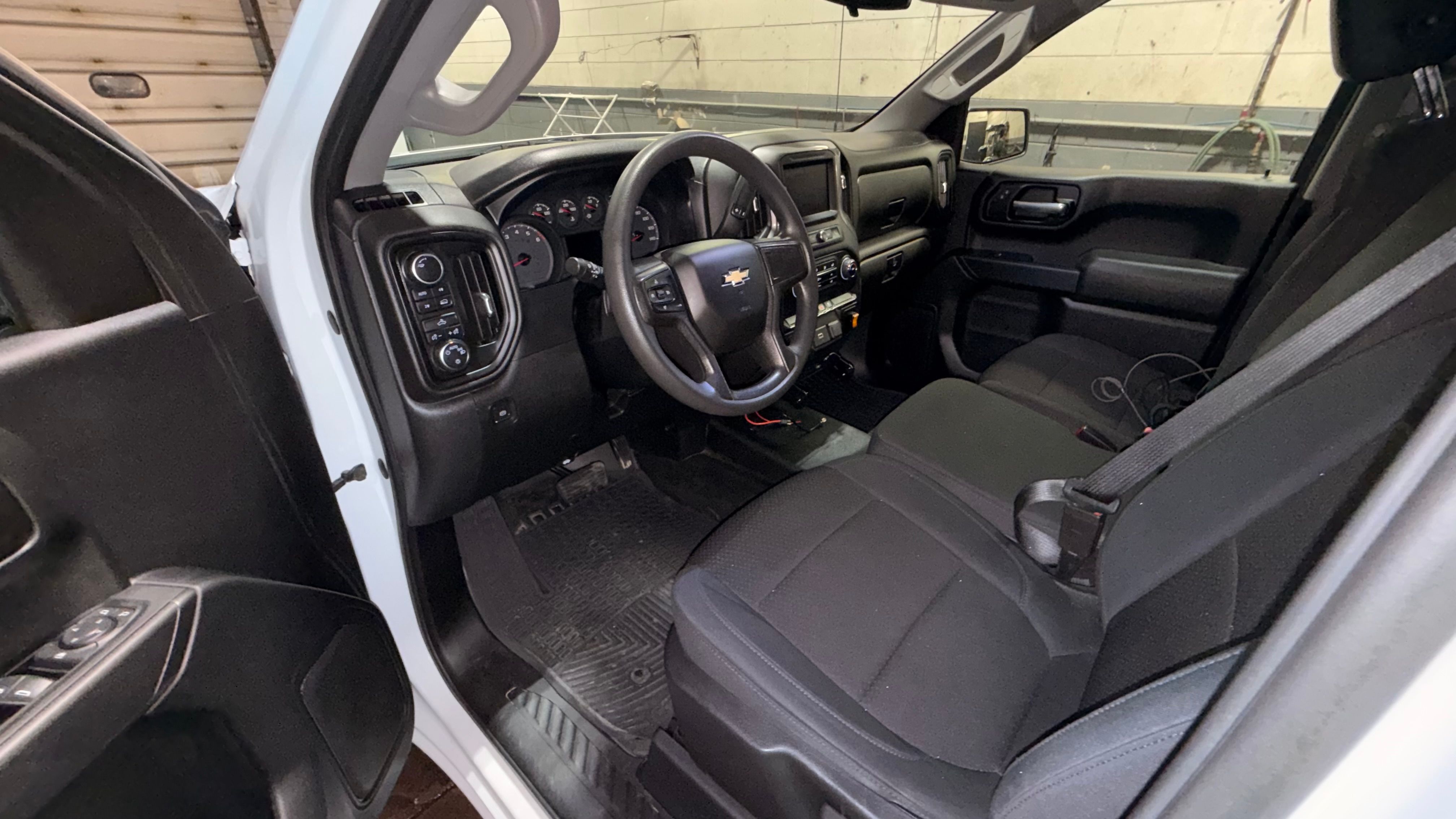 Used 2020 Chevrolet Silverado 1500 W/T w/ WT Value Package AWD/4WD image 9