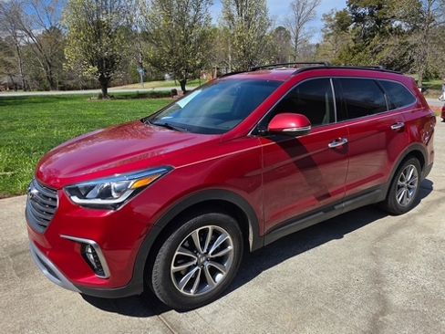 Used 2018 Hyundai Santa Fe SE w/ SE Premium Package 02 image 2