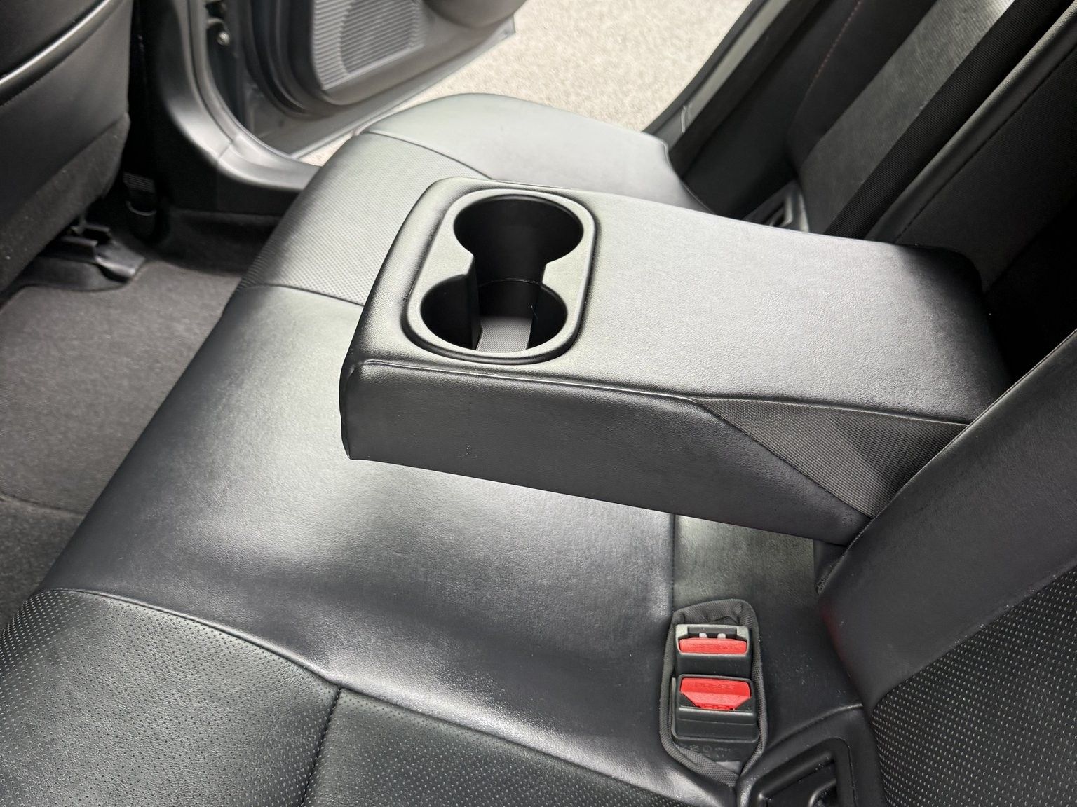 Used 2023 Toyota Prius Prime FWD image 24