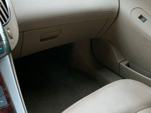 Used 2012 Buick LaCrosse Premium image 9