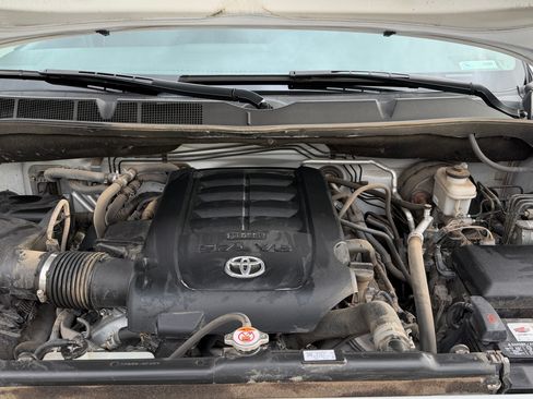 Used 2021 Toyota Sequoia TRD Sport AWD/4WD image 12