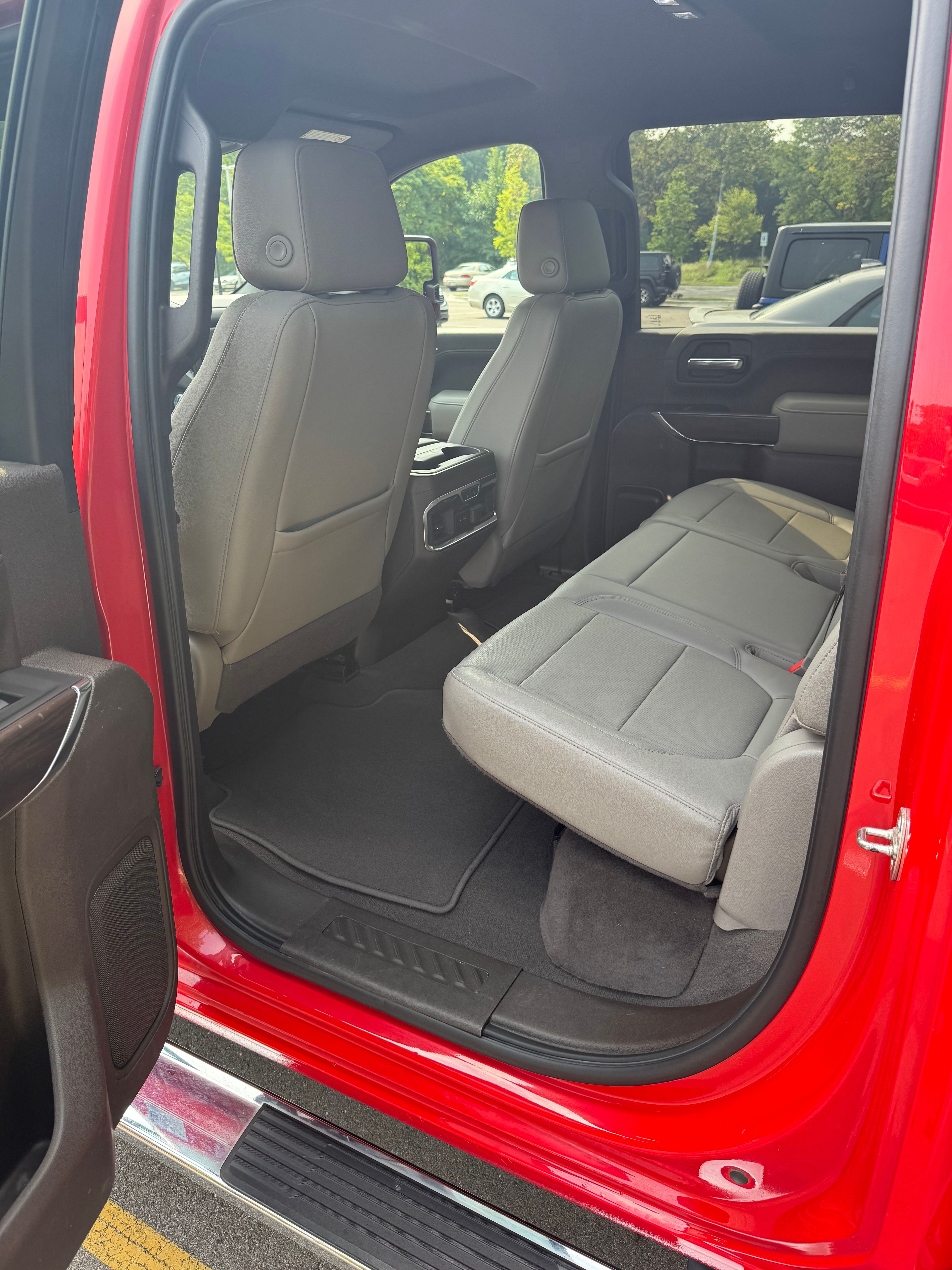 Used 2020 GMC Sierra 2500 SLT w/ SLT Convenience Package AWD/4WD image 12